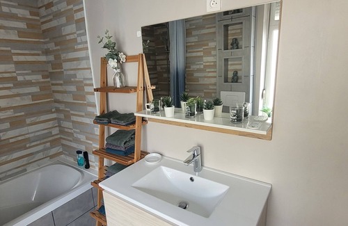 Calais Apartamento | Aiscal - Appart Hotel 70m2 for 6 people - Arrival 24/24h digicode access