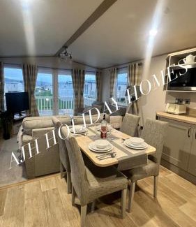 Towyn Otro | AJH Holiday Homes, Ty Mawr- Parkdeans Resort