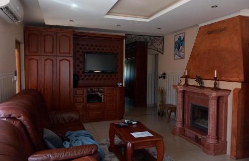Debrecen Apartamento | Akácvirág Airport Viki Apartman