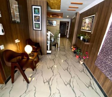 Murree Apartamento | AK Hotel & Suites