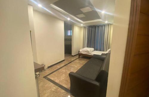 Murree Apartamento | AK Hotel & Suites