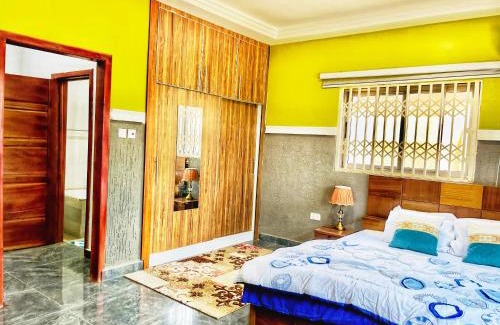 Nungua Cabina | AkaPalace