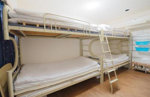 Higashinippori Apartamento | AKARENGA house