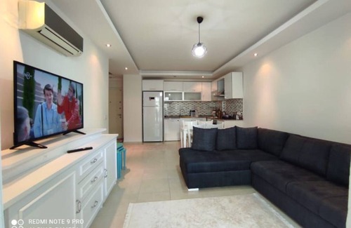 Avsallar Apartamento | Akdeniz kıyısına çok yakın.Muhteşem kumsalında deniz ve havuzun keyfini çıkarın.