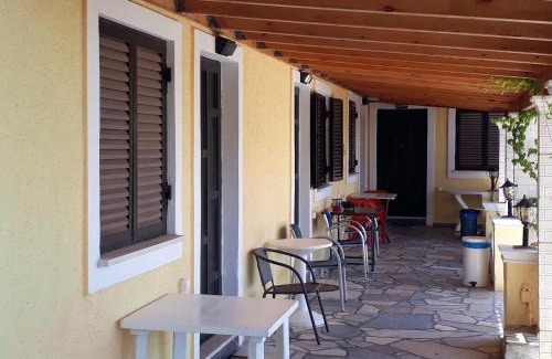 Sinarades Apartamento | Akis Apartments Kontogialos-Pelekas
