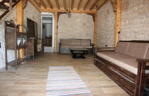 Vlicho Casa | Aknato