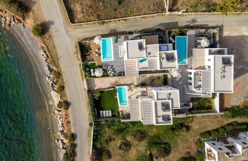 Ampelas Villa | Akoya Pearl Villa - Sea Front