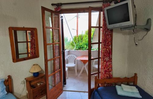 Egira Apartamento | Akrata Golden Beach House 2