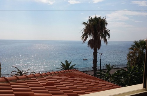 Sant'Alessio Siculo Cama Y Desayuno | Akron b&b