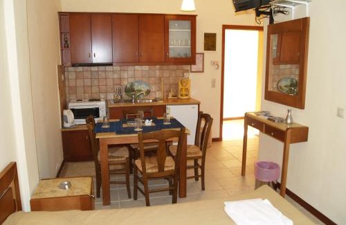 Agios Andreas Apartamento | Akroyali Hotel & Villas