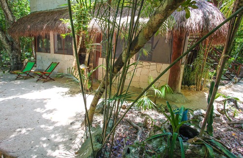 Akumal Cabina | Akumal, Art Jungle Cabin Pakal