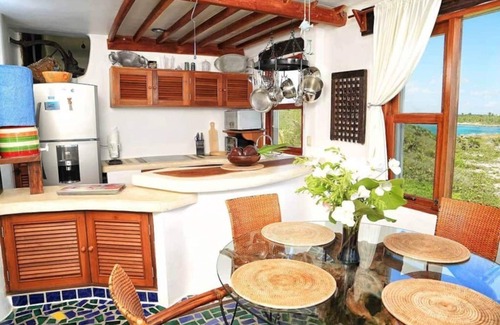 Akumal Condominio | Akumal Escape: Yal Ku Cai Suite with Stunning Ocean Views, Pool, and Ultimate Relaxation