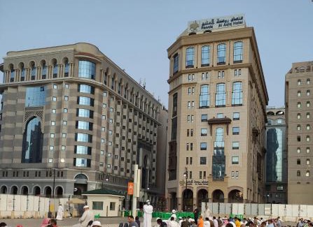 Medina Hotel | Al Aqeeq Al Rawda Hotel by Abu Al Joud
