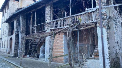 Montegrino Valtravaglia Apartamento | Al Borghetto