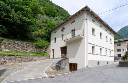 Grosotto Apartamento | Al Campanile - Valtellina - 15 min da Bernina Express