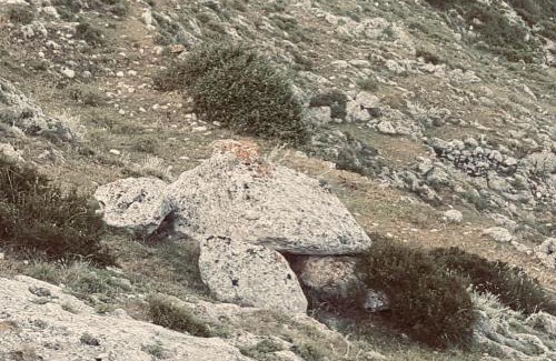 Monte Sant'Angelo Cama Y Desayuno | Al Dolmen