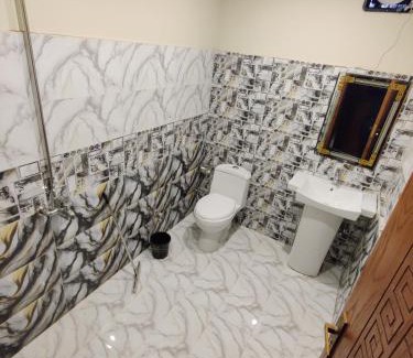 Lahore Hotel | AL Fateh Hotel