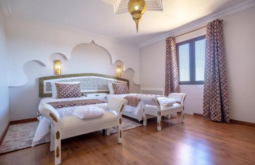 Albufeira Cama Y Desayuno | Al Karob Yoga Boutique Hotel