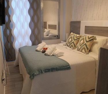 Las Campas y San Claudio Apartamento | ¡Al lado de la Clínica Oftalmológica Vega!