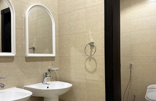 Riyadh Apartamento | Al-Mutamarat A-4 Timeless History AG51