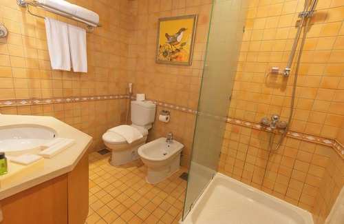 Ash Shati Hotel | Al Nawras Island Resort