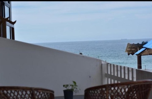 Kovalam Cama Y Desayuno | Al Packbag premium beach hotel light house kovalam