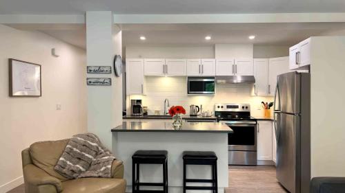 Revelstoke Apartamento | Al's Escape by Revelstoke Vacations