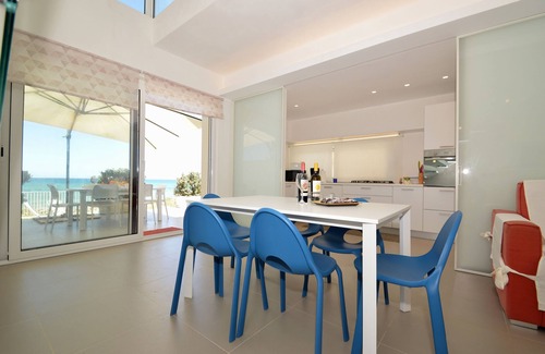 Alcamo Marina Villa | AL004 Villa junto al mar