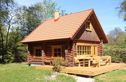 Leisi Casa | Ala-Laugu Holiday Home