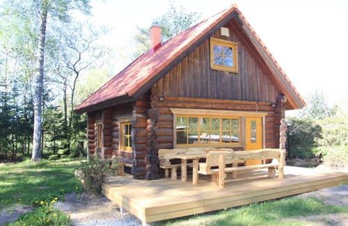 Leisi Casa | Ala-Laugu Holiday Home