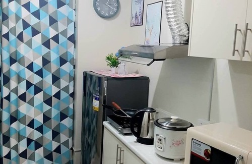 Muntinlupa Complejo | Alabang Condominium by C