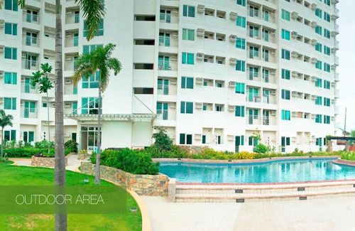 Muntinlupa Apartamento | Alabang Staycation near Airport (NAIA)