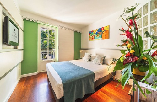 L'Ermitage-les-Bains Hotel | Alamanda Hotel