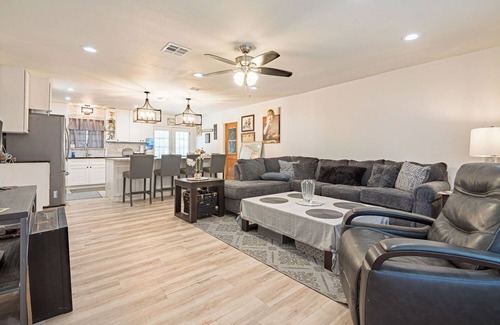 Shearer Hills - Ridgeview Casa | QUARRY HOMESTYLE BEAUTY GREAT CENTRAL LOCATION, KIDDOS, & FURRY PET FRIENDLY