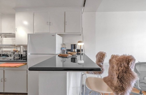 Western Addition Apartamento | Alamo Square Treasure
