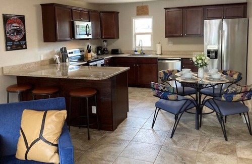 Alamosa Apartamento | Alamosa-Two bedroom furnished apartment
