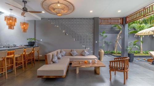 Dyanapura Villa | Alarte Estate by Villa Finder