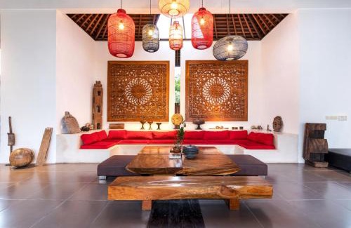 Dyanapura Villa | Alarte Estate by Villa Finder