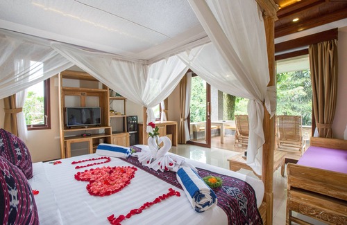 Kutuh Kaja Hotel | Alas Petulu Villa Resort and Spa