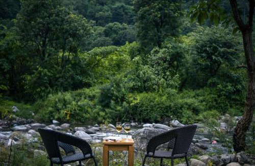 Kaul Villa | Alaya Stays 3 BHK with Lush Garden & Gazebo - Avasa