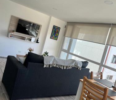 Centro Apartamento | Alba del lago