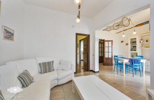 Pieve Ligure Casa | ALBA E TRAMONTO