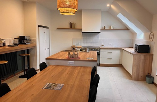 Pouilly-en-Auxois Casa | Alba star