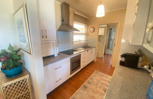 Port Vincent Casa | Alba - Stunning sea views, Free WiFi! Off peak special!