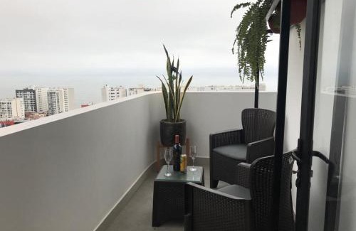 Magdalena del Mar Apartamento | Albano, Ocean view and pool near Miraflores and airport