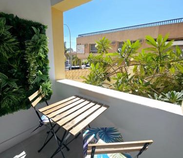 Carihuela Apartamento | Albatros Apartamentos - Torremolinos
