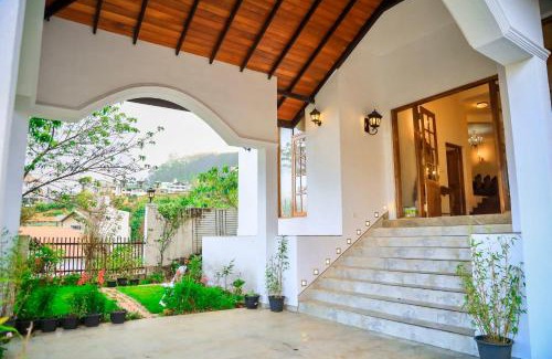 Nuwara Eliya Hotel | Alben Castle Glenfall