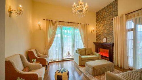 Nuwara Eliya Hotel | Alben Castle Glenfall