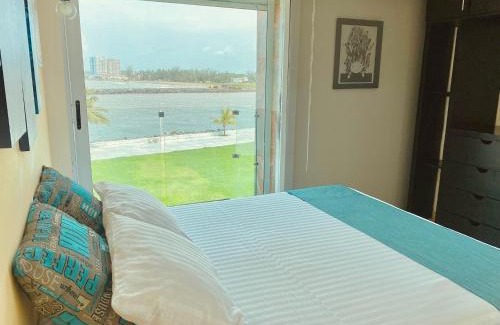 Boca del Rio Apartamento | Alberca privada, vista al mar, frente playa foro boca
