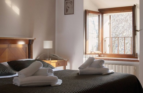Sandra Hotel | Albergo Corte Malaspina
